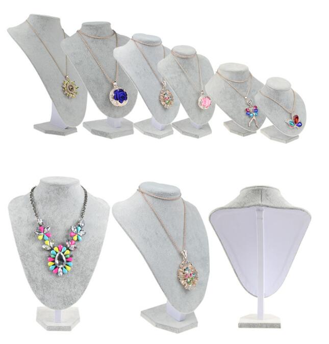 Stojan, stojánek, dekolt na šperky výška 18cm samet  