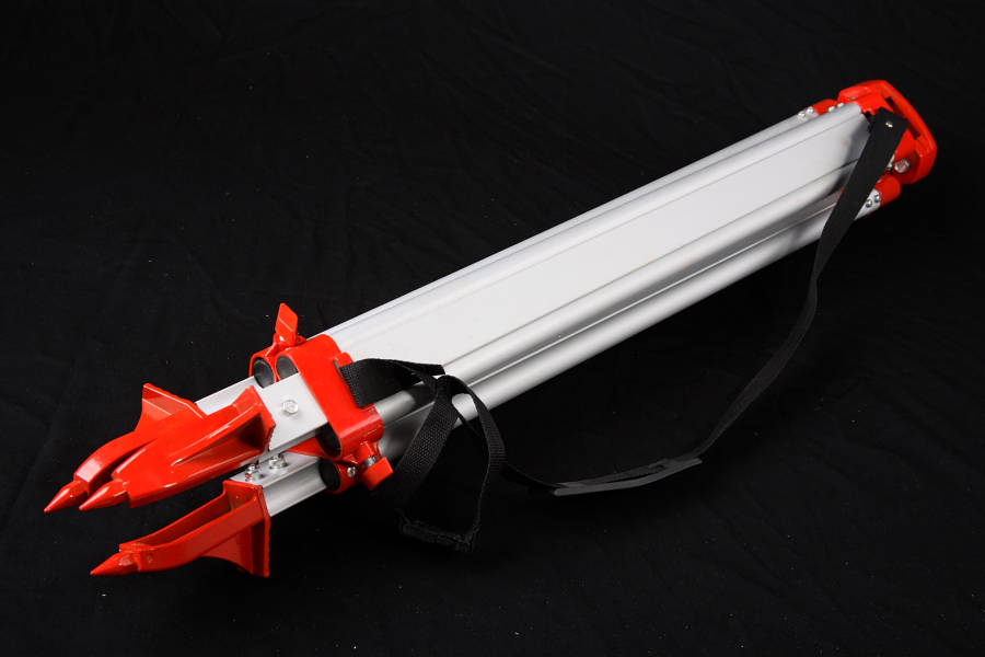 SLEVA 6ul Nivelační stativ Teleskopický NST  