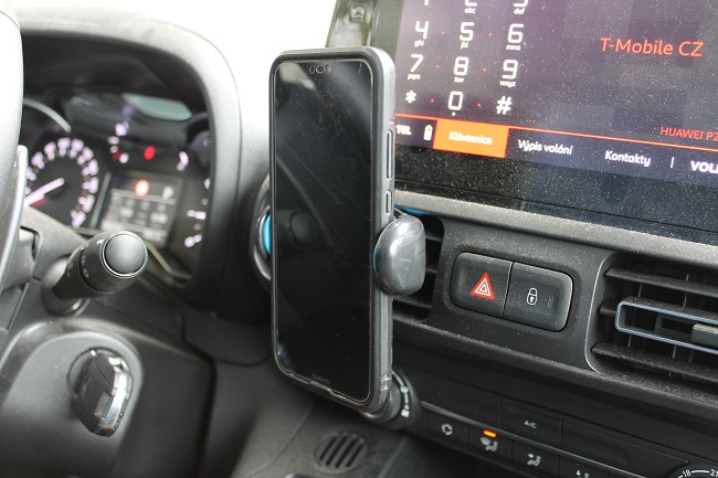 Držák na mobilní telefon univerzální, do ventilace modrý