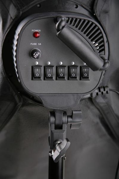 2. JAKOST 12e Softbox 60x90cm s lampou pro 5 žárovek  