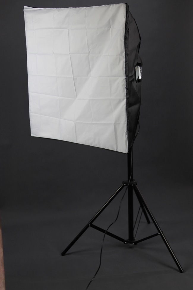 2. JAKOST 12g Softbox s lampou pro 7 žárovek 80x80cm  