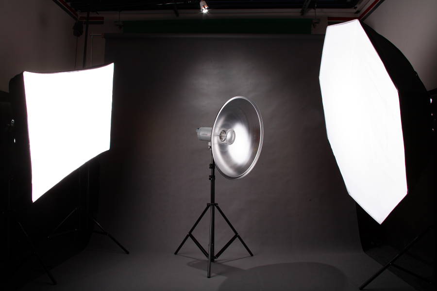 1cb 2.jakost Beauty dish s voštinou a difuzérem 70 cm stříbrný  