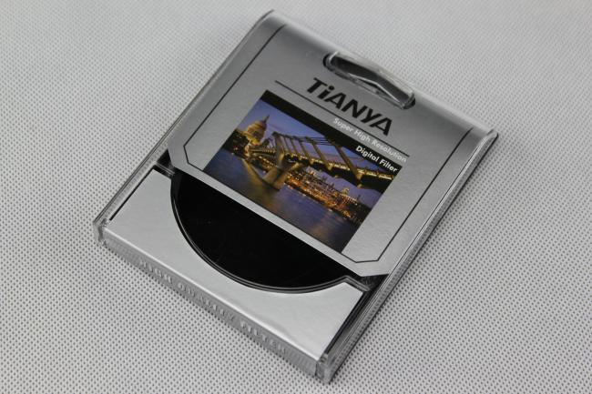 Filtr IR 720 Infrared 77mm  