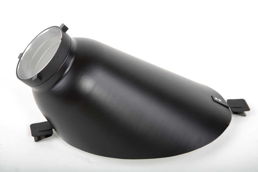 Pevný reflektor na fotografické pozadí pro zábleskové světlo  