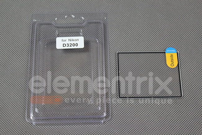 Nikon D3200 Ochranný kryt pro LCD displej  