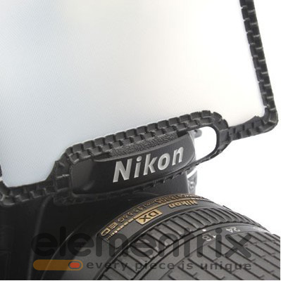 Univerzální difuzér pro interní blesk  