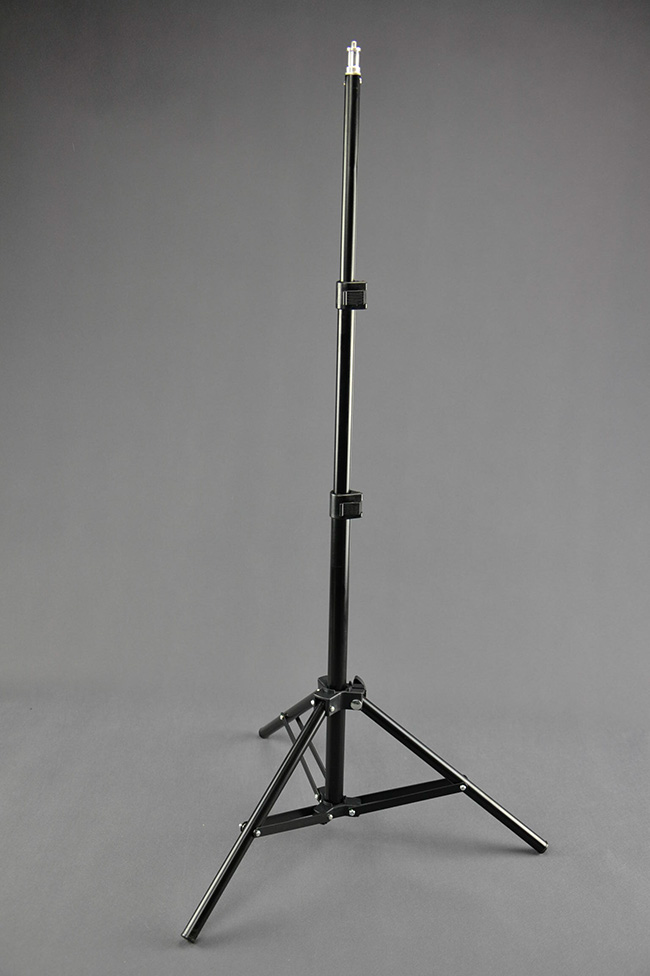 Stativ pro studiové světlo 136cm  