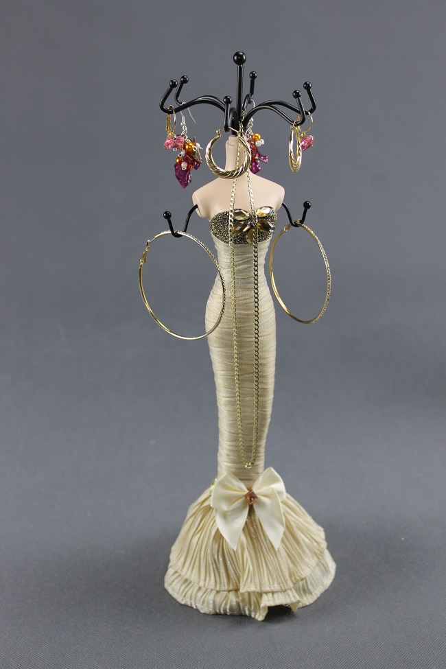 Stojánek na šperky, panenka PAN1  