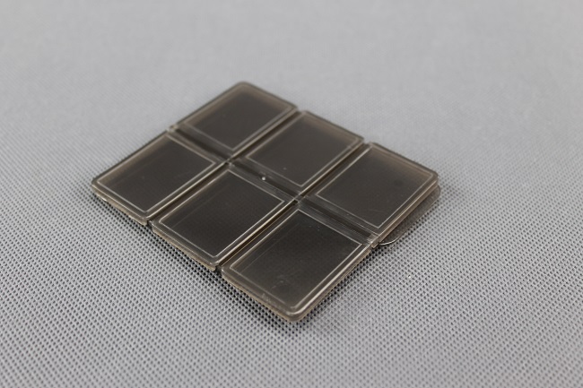 Krabička na 6 SD karet  