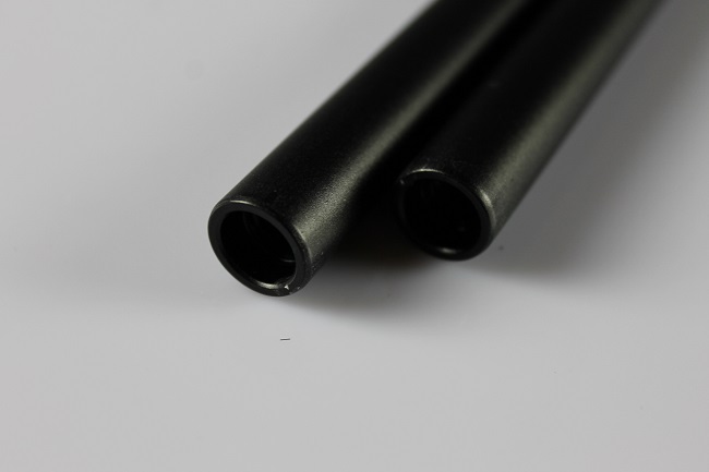 Tyče 15mm x 300mm 2 kusy M10