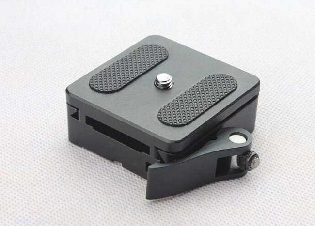 Deska 50x50mm s pojistkou