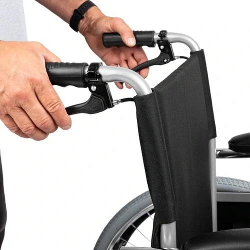 Invalidní vozík Timago Classic BD (H011) 51 cm s nafukovacími koly, nosnost 135kg