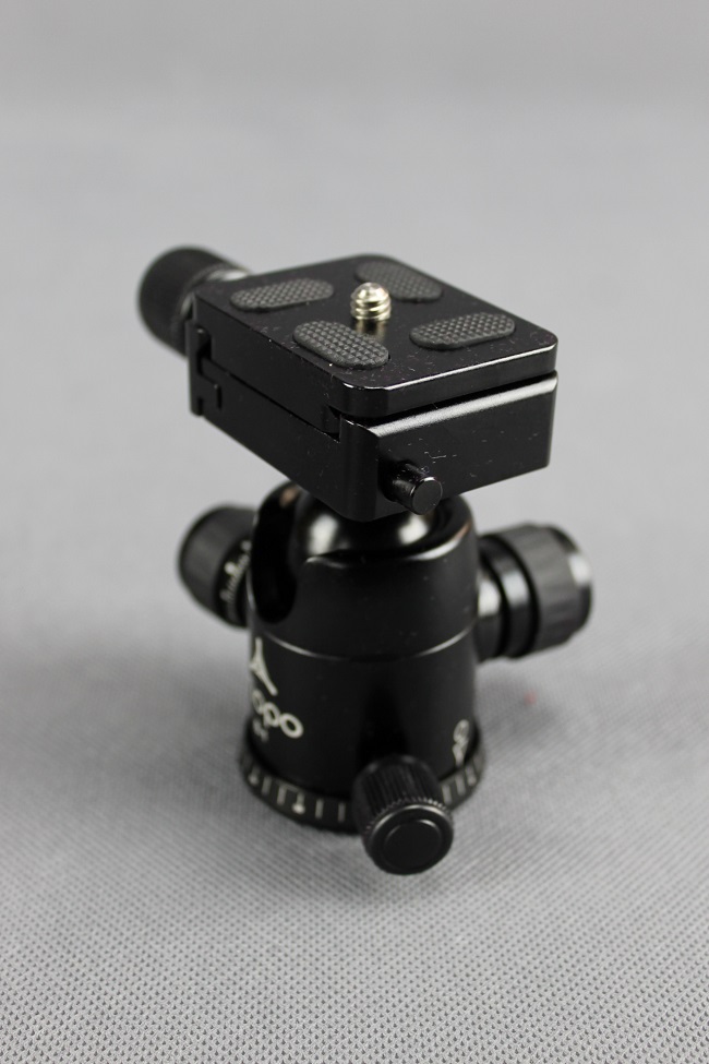 Stativová hlava Triopo B-1