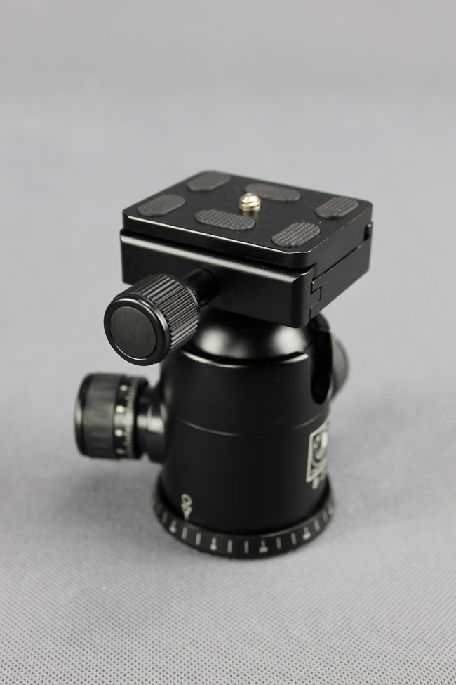 Stativová hlava Triopo B-3