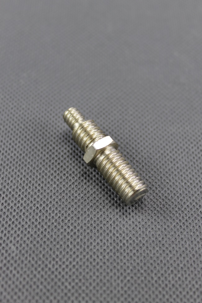 Stativový šroub 3/8" a 1/4"