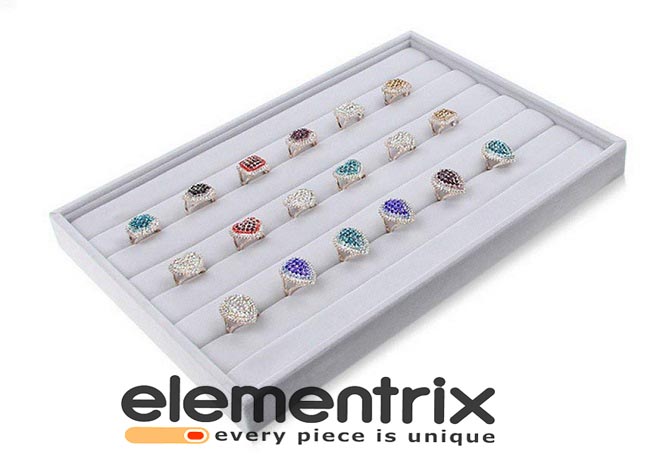 Plato na uložení, vystavení prstýnků PT12 šedý samet  