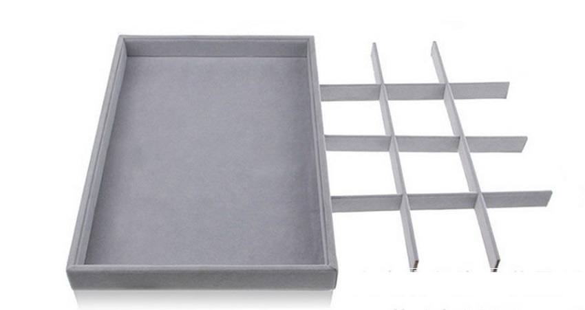 Plato na uložení, vystavení šperků 12 přihrádek PT13 šedý samet  