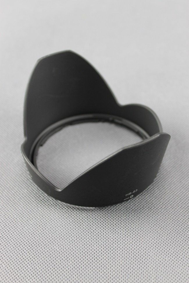 Sluneční clona  HB-63 pro Nikon   