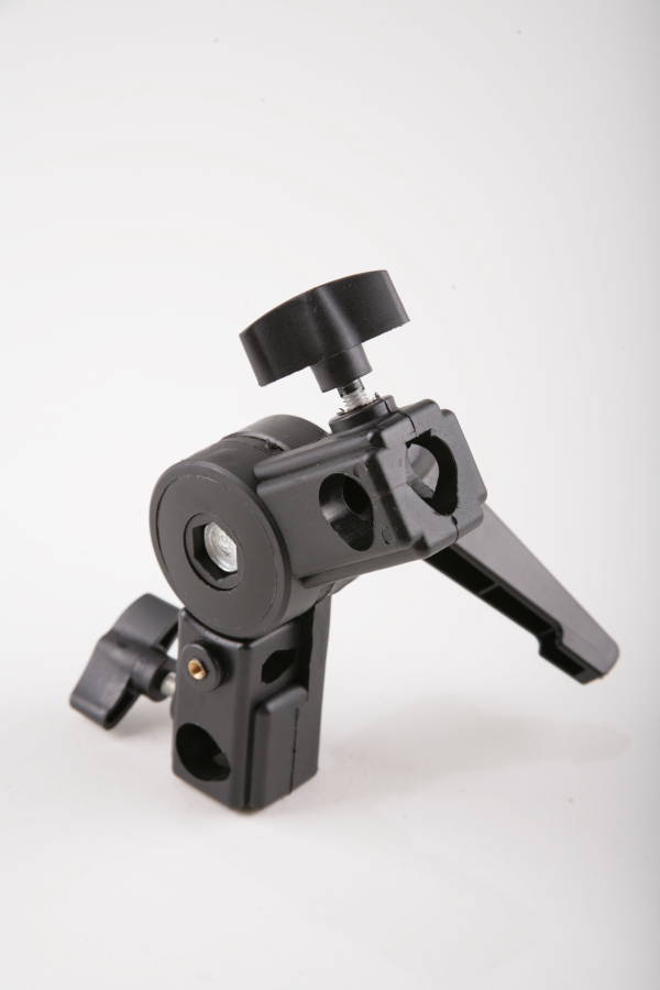 Držák, kloub pro spojení tyčí