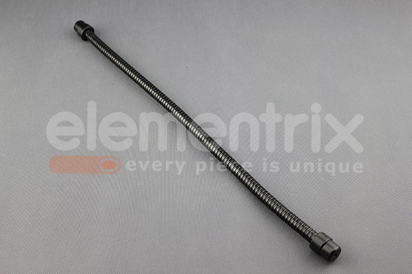 Kovový krk se závitem 3/8" a 1/4"  