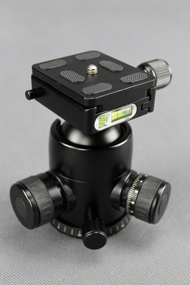 Stativová hlava Triopo B-3