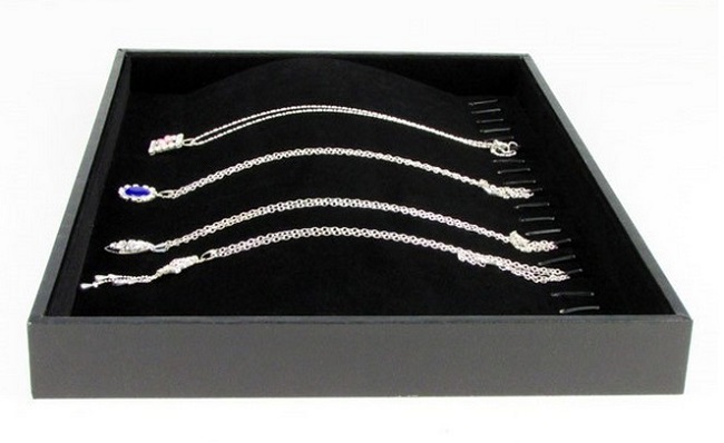 Plato na uložení, vystavení šperků PT9 černý samet  