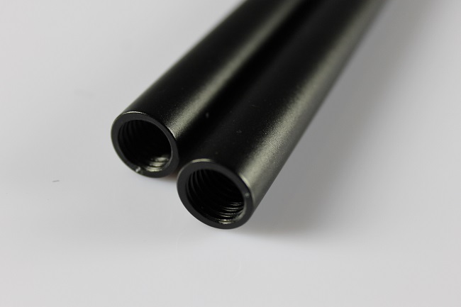 Tyče 15mm x 200mm 2 kusy  