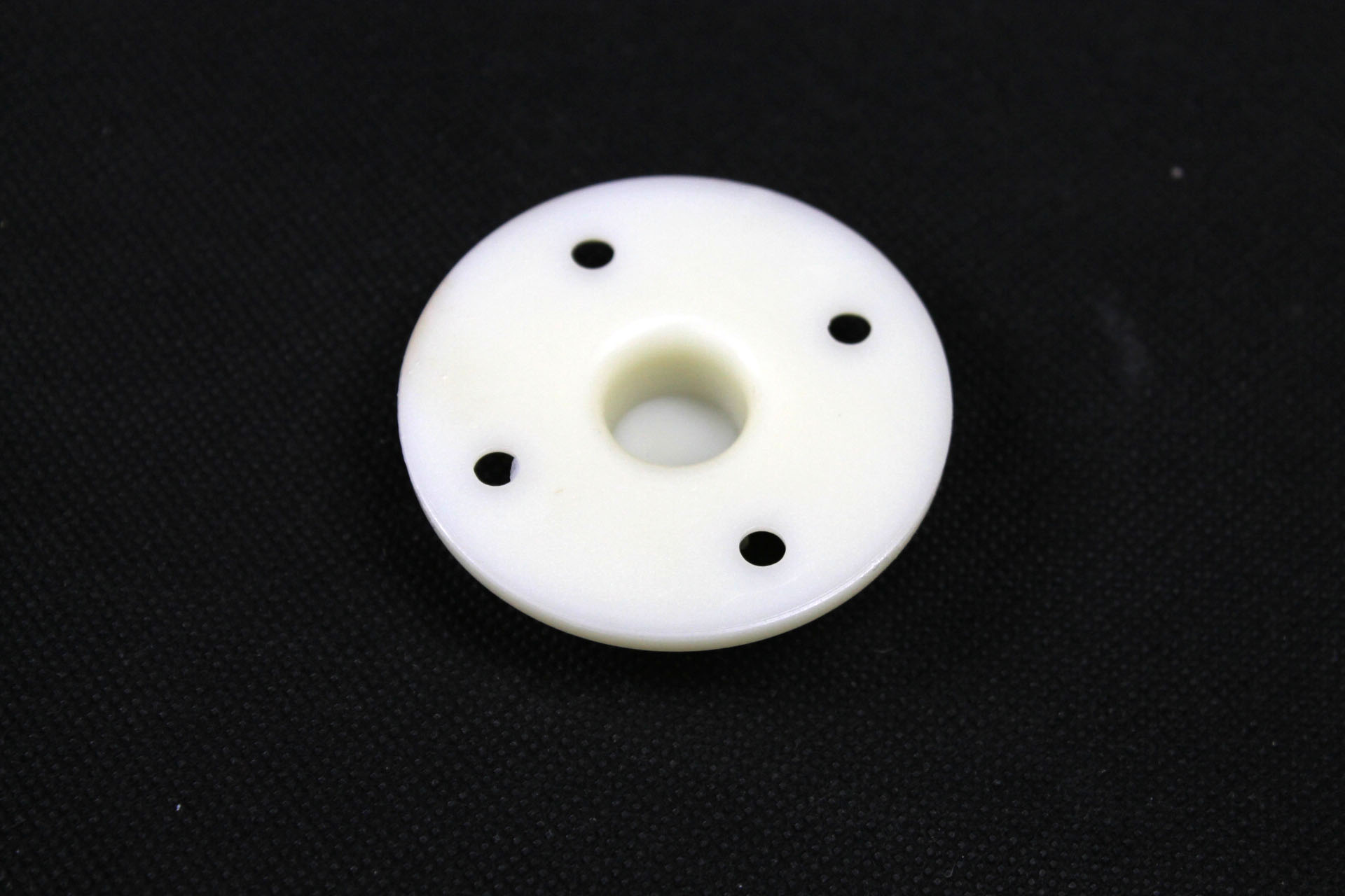 Plastový kloub ramena figuríny dítě