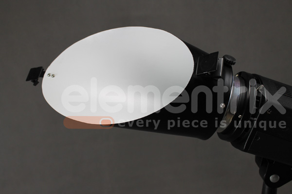 Otočný bílý Reflektor na fotografické pozadí pro zábleskové světlo Bowens ELEMEN