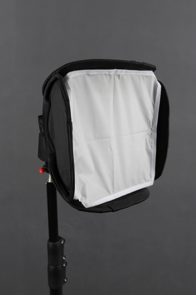Easy softbox 30x30cm pro systémový blesk  