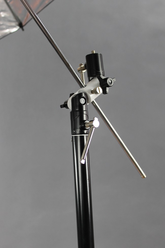 Držák blesku a deštníku s dvěmi klouby, hliník  