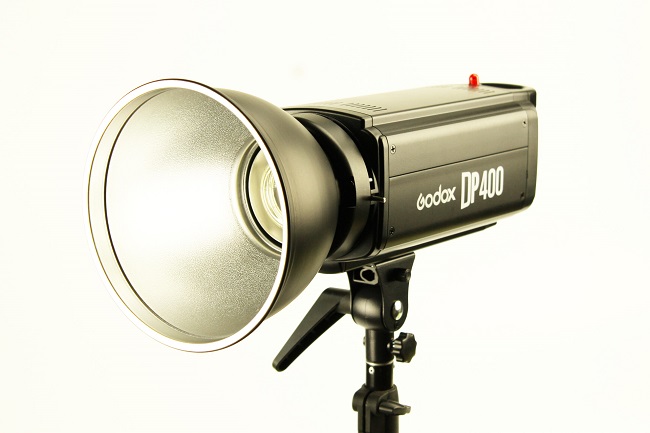 Reflektor  průměr 18cm, bajonet Bowens  