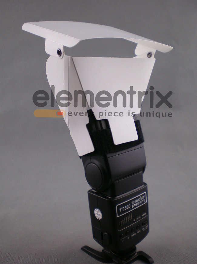 Univerzální odrazový difuzér pro systémové blesky PD9 