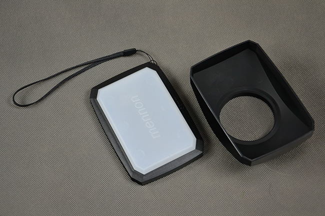 Sluneční clona 16:9 pro kameru + krytka 30mm s vyvážením bílé  