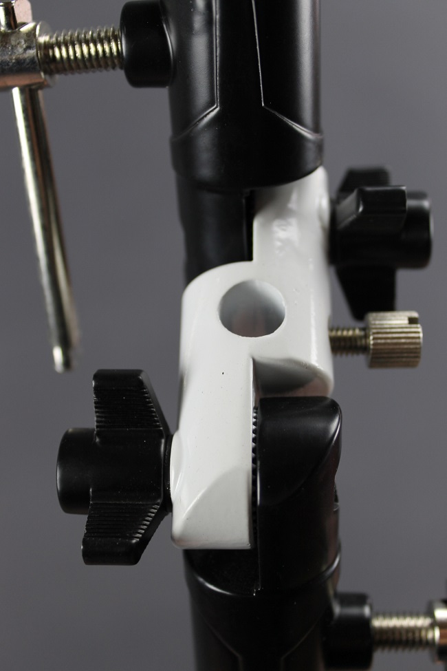 Držák blesku a deštníku s dvěmi klouby, hliník  