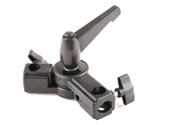 Držák, kloub pro spojení tyčí